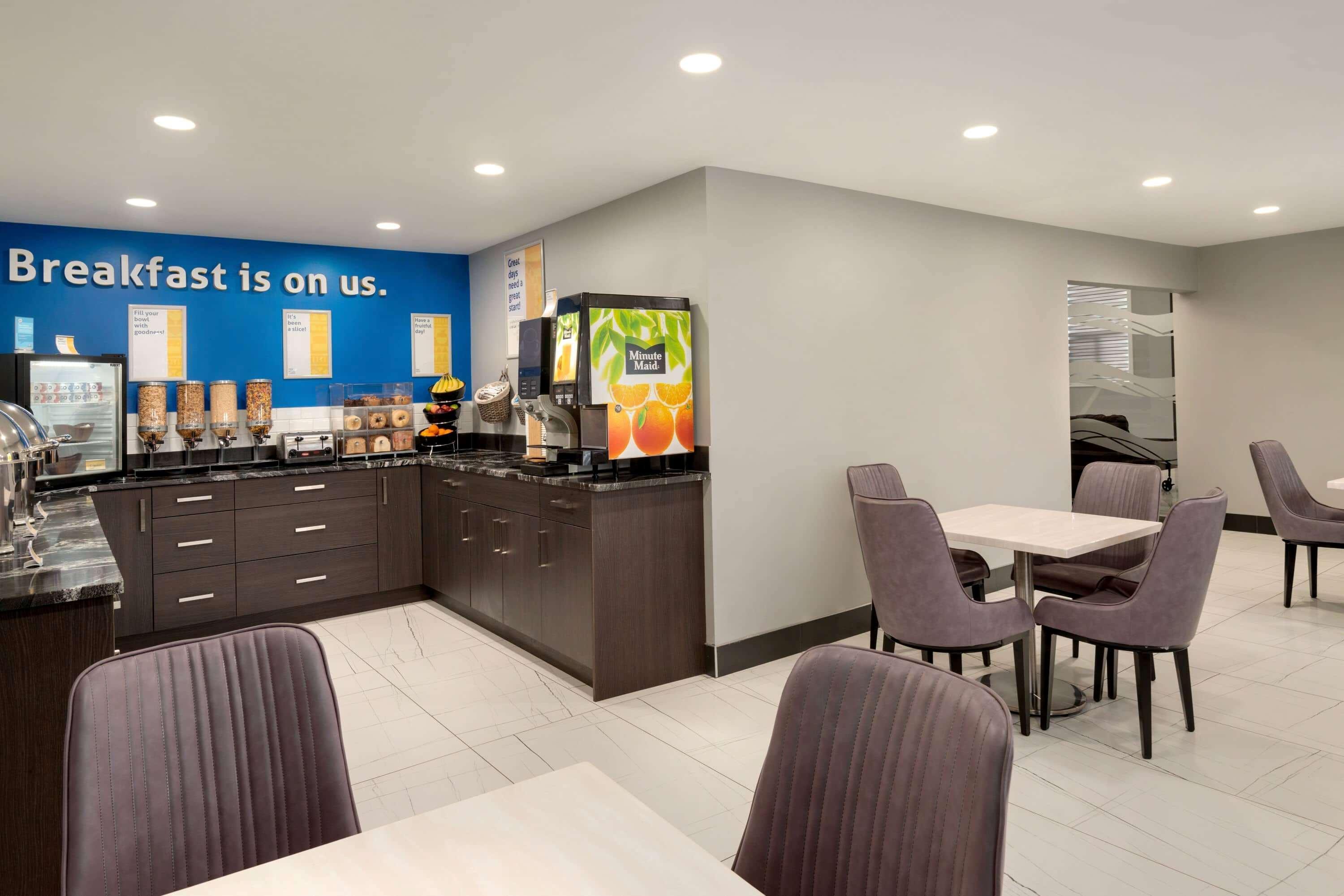 Days Inn By Wyndham Wainwright Extérieur photo